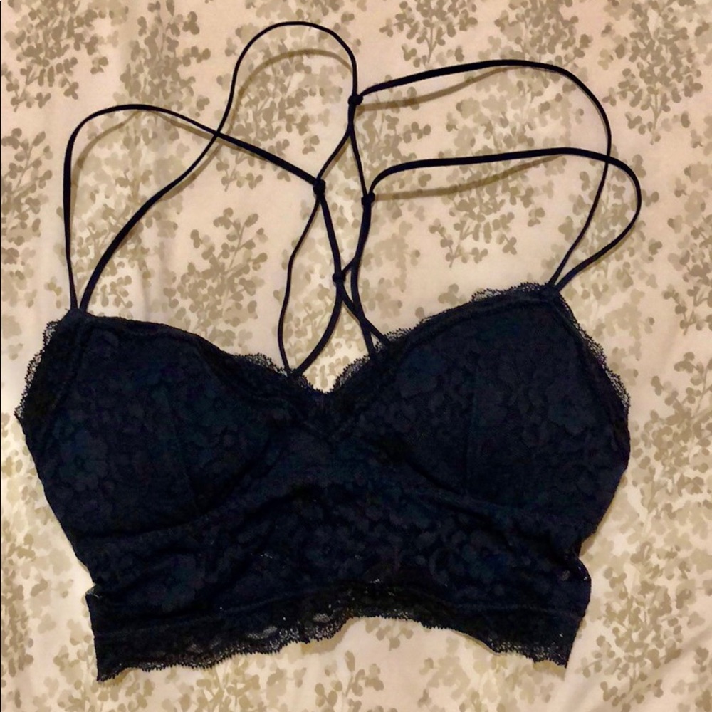 Navy Hollister XS bralette.